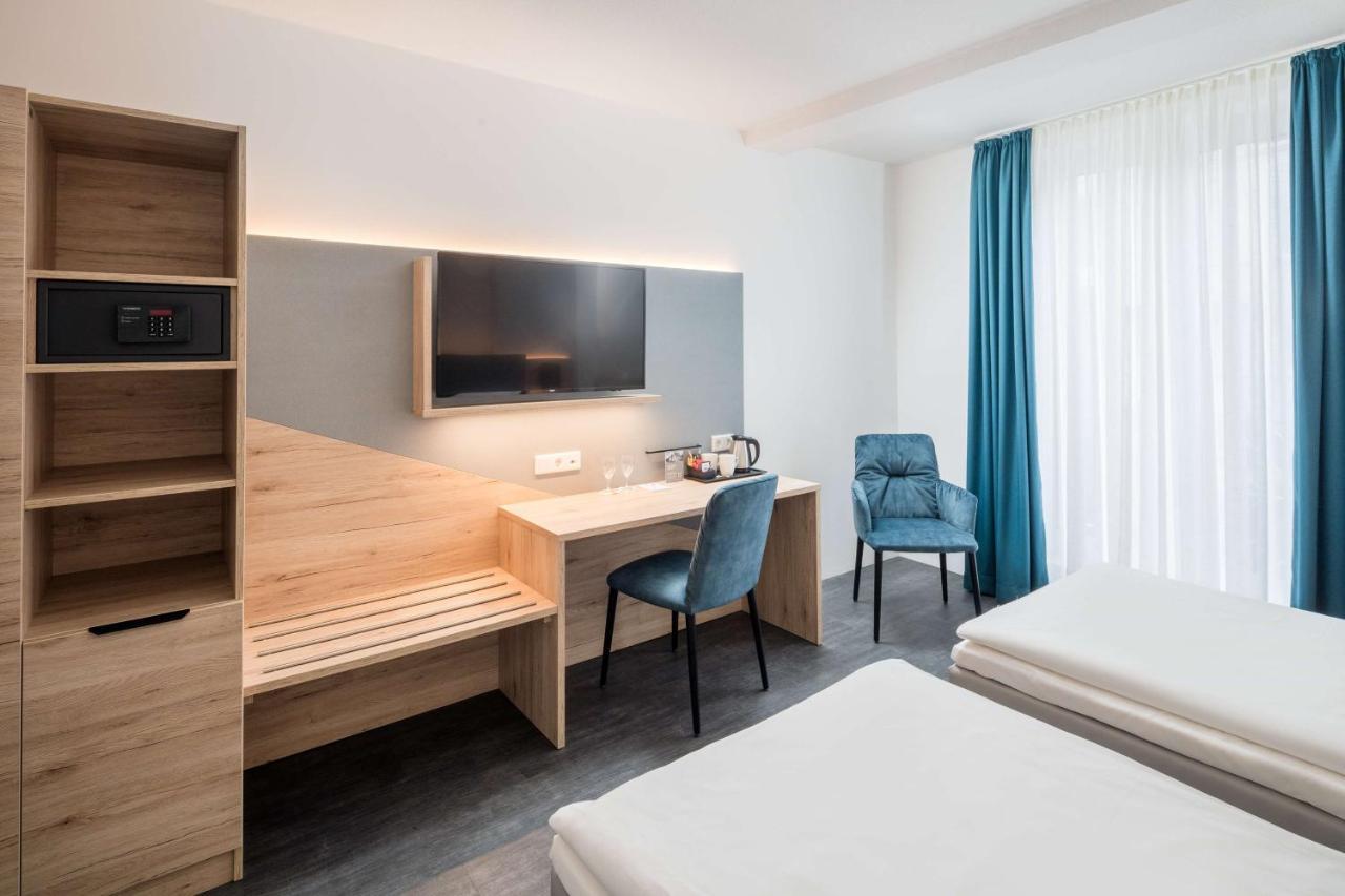 Hotel Western 3*