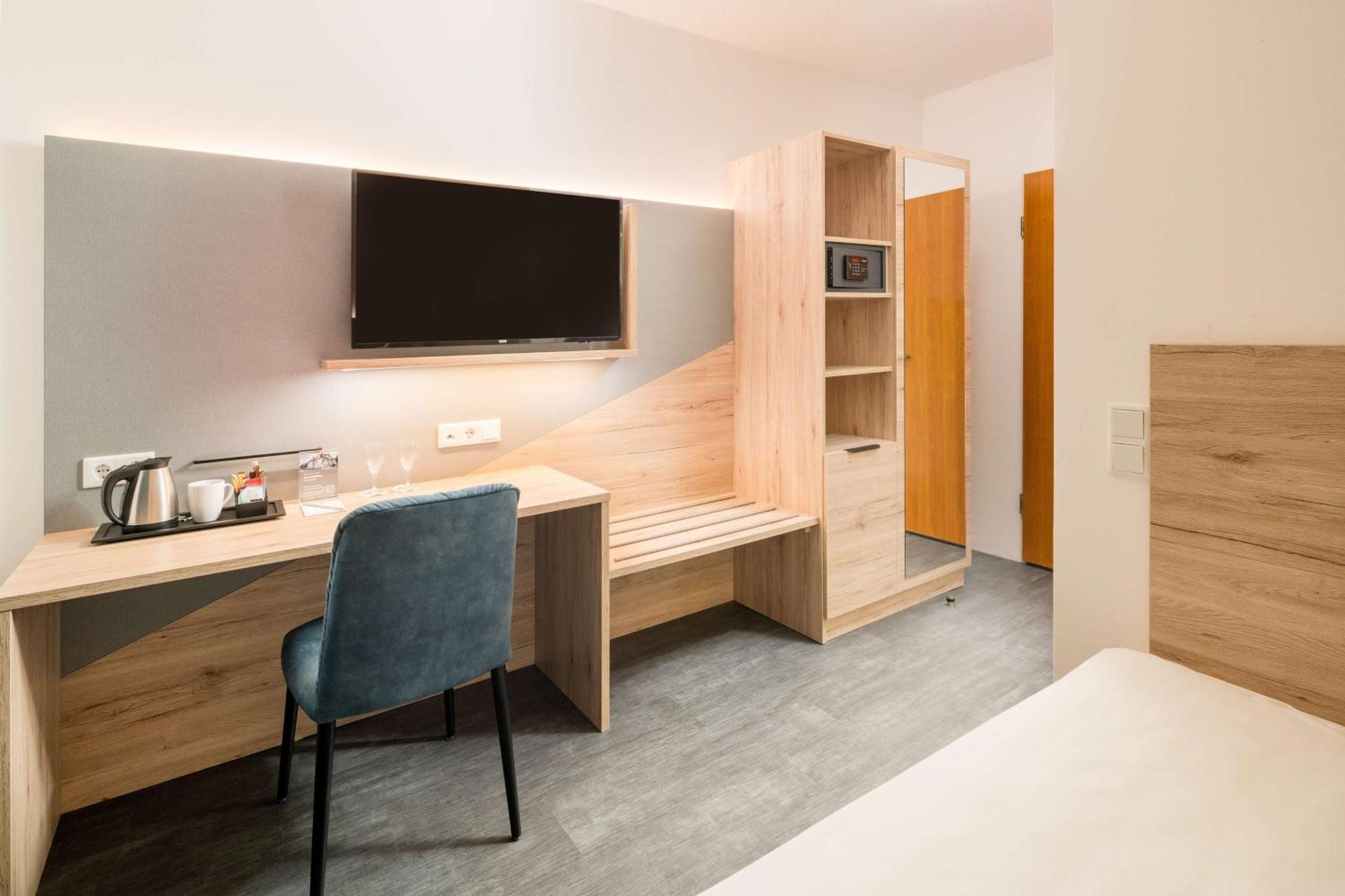 Western 3* Lippstadt